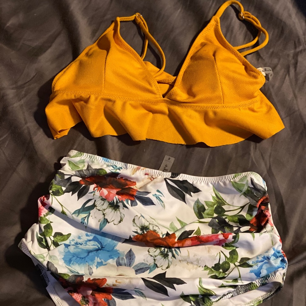 High waisted bikini